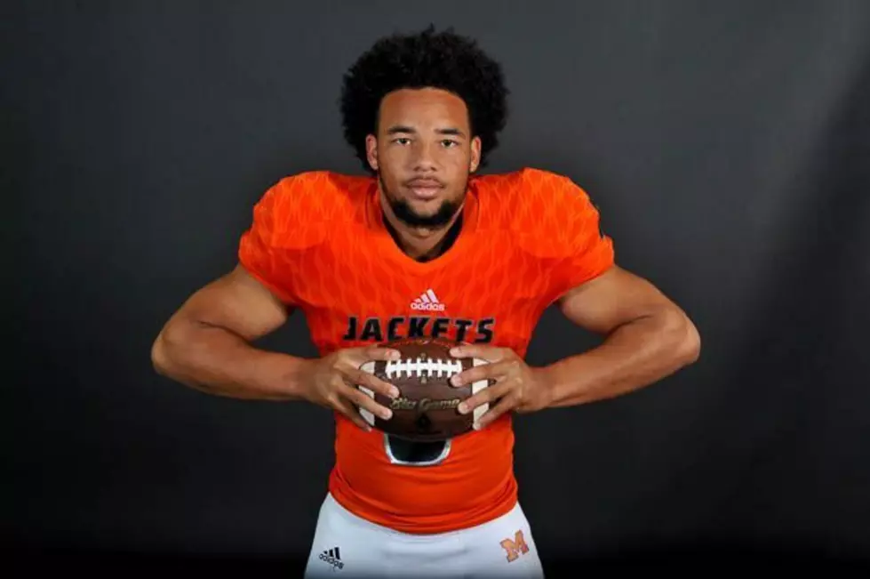 Mineola QB Jeremiah Crawford. (Rob Graham, ETSN.fm)