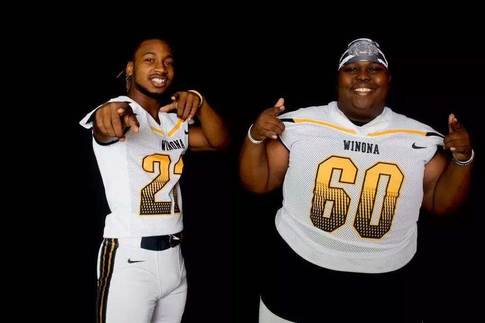 Winona's Quindarius Johnson (left) and Brandon Henson. (© Clint Buckley, ETSN.fm)